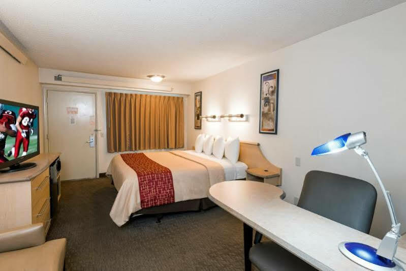 Red Roof Inn Лексингтон Екстер'єр фото